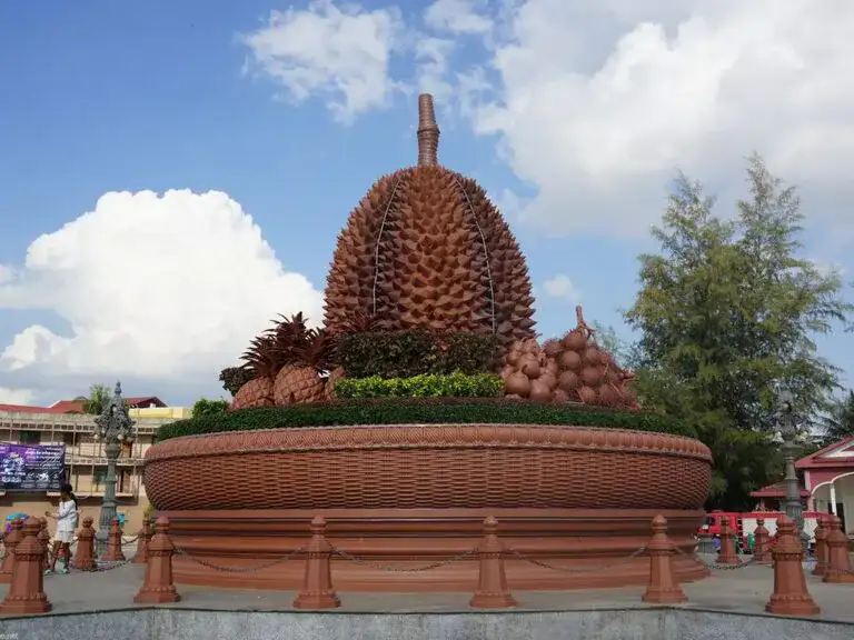 Durian Roundabout